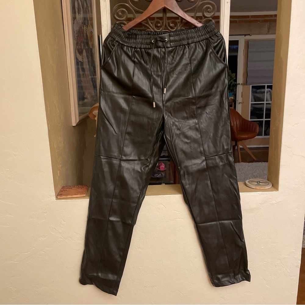 Love Tree Black Faux Leather Pants Size Large  Brand New